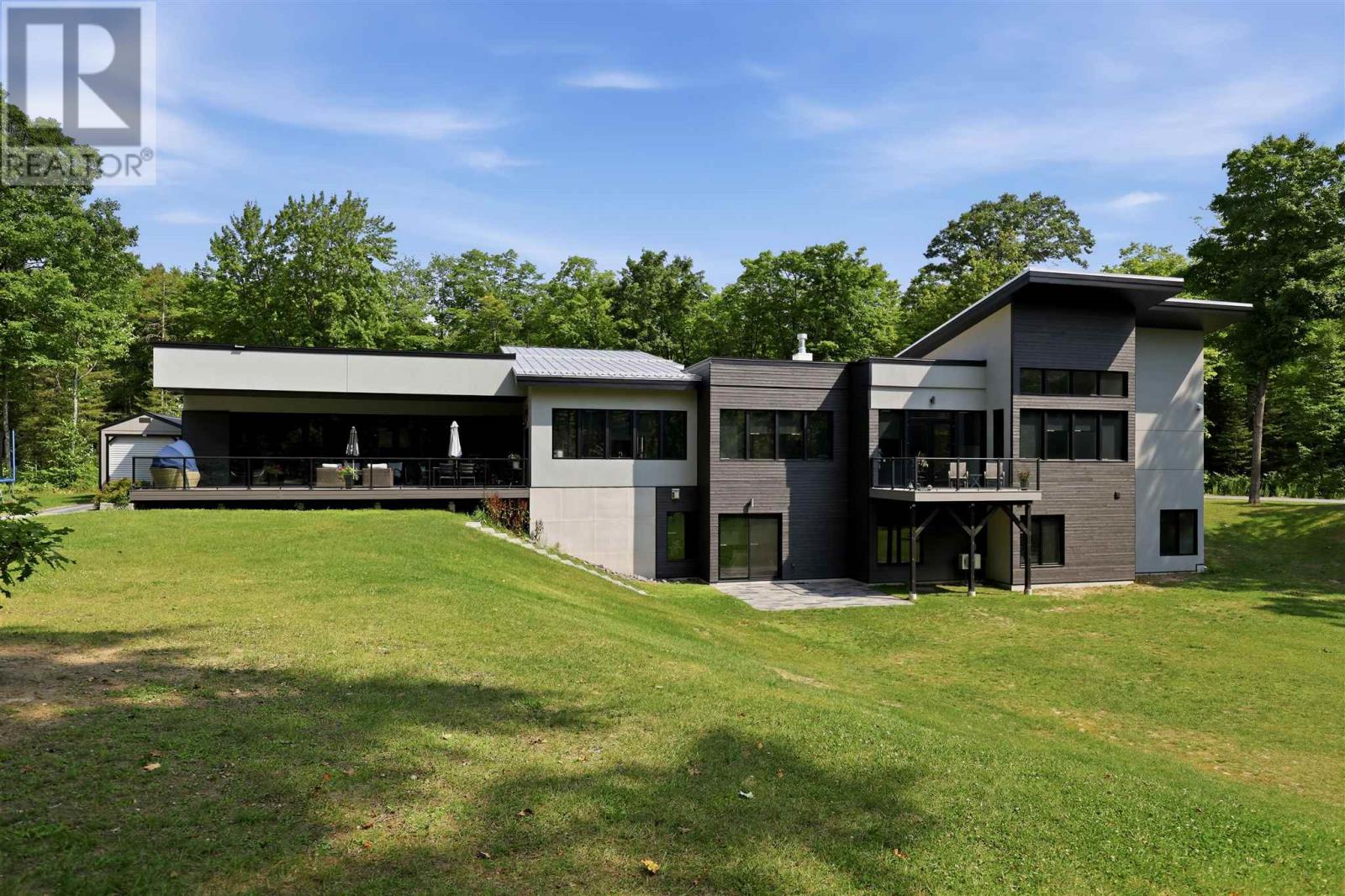 66 Wilderness CT, Sault Ste. Marie, Ontario