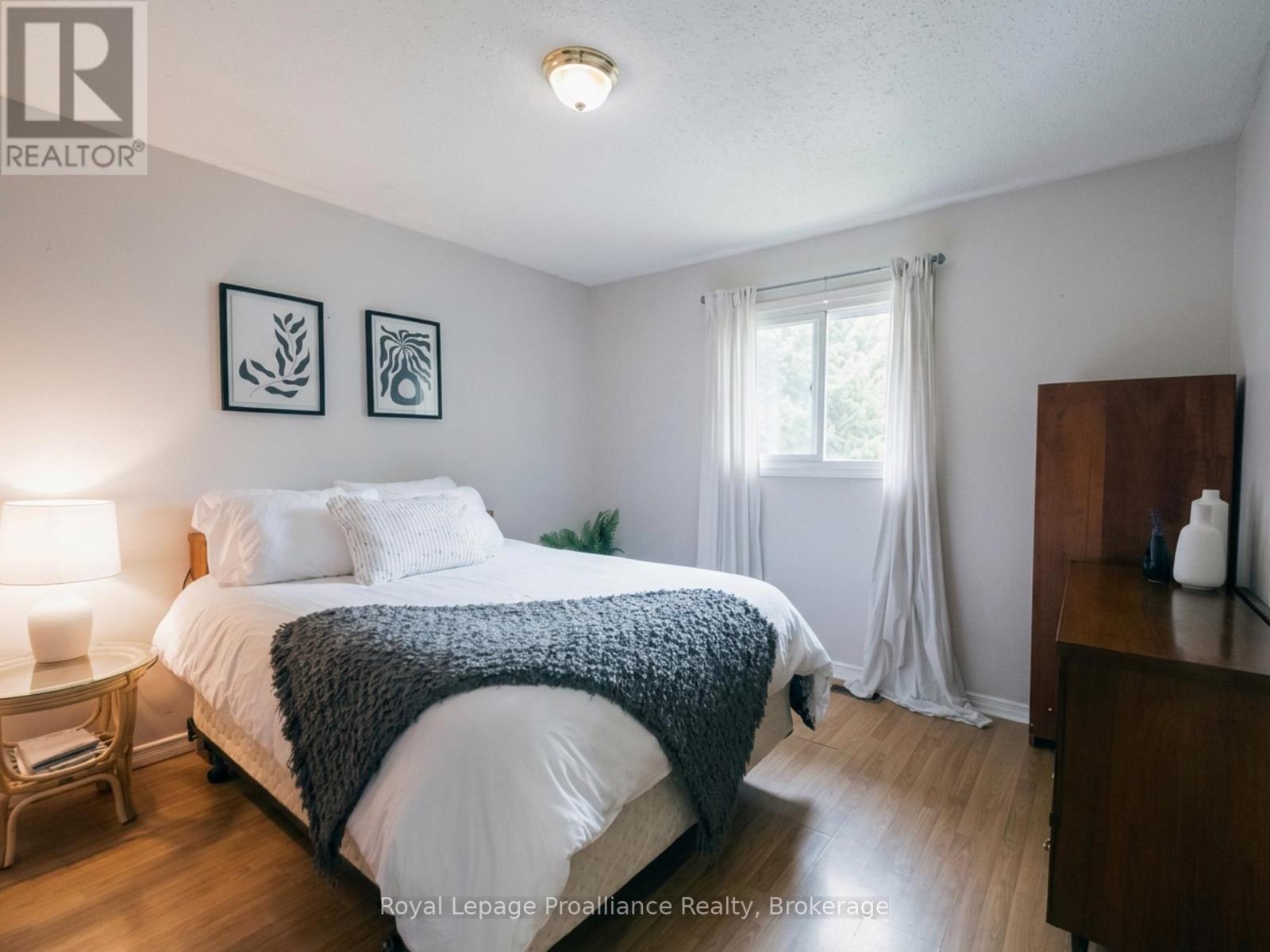 115 Nicholas Street, Quinte West, Ontario  K8V 6E8 - Photo 14 - X13663162