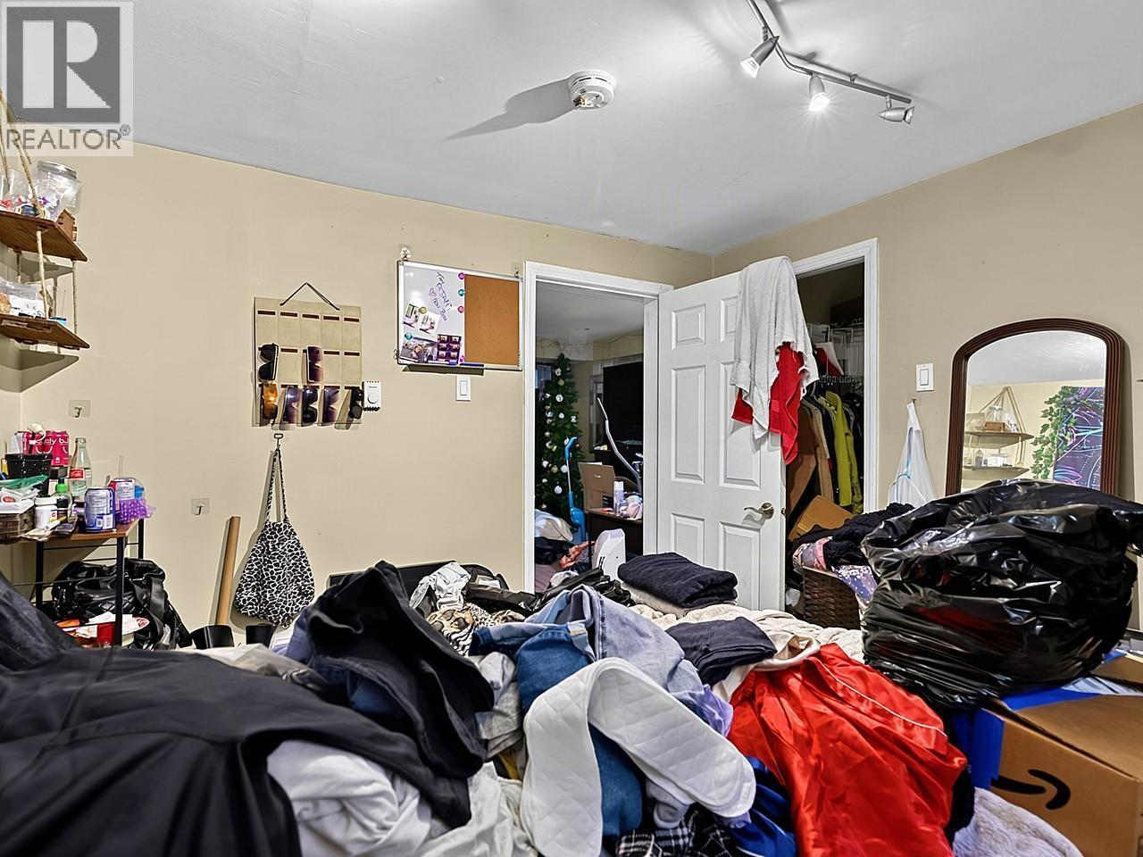 8247 10th Avenue, Burnaby, British Columbia  V3N 2S6 - Photo 20 - R3154707