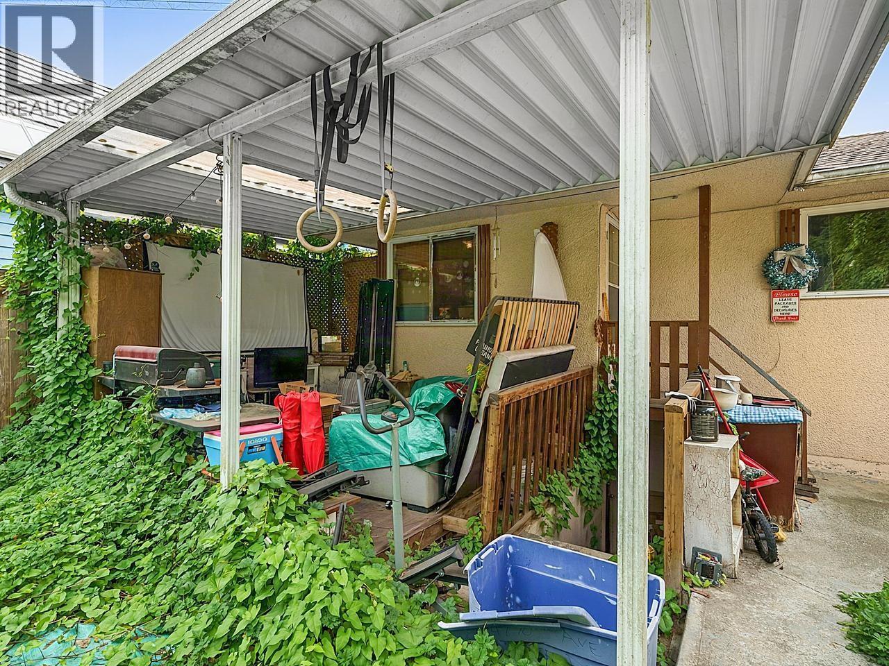 8247 10th Avenue, Burnaby, British Columbia  V3N 2S6 - Photo 25 - R3154707