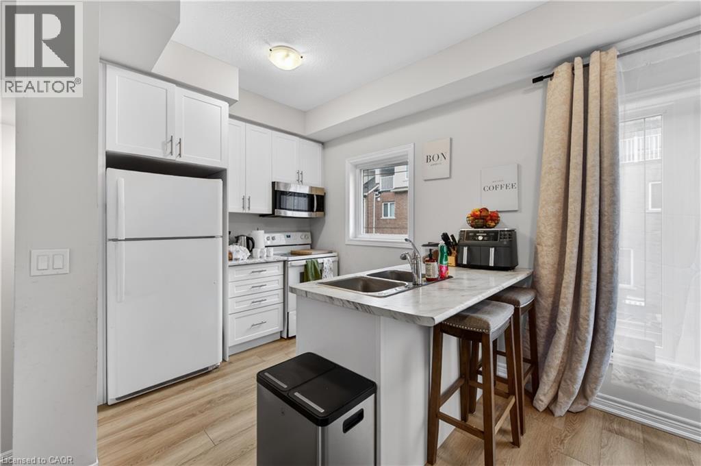19 Picardy Drive Unit# 13, Hamilton, Ontario  L8J 0M7 - Photo 14 - 40854858