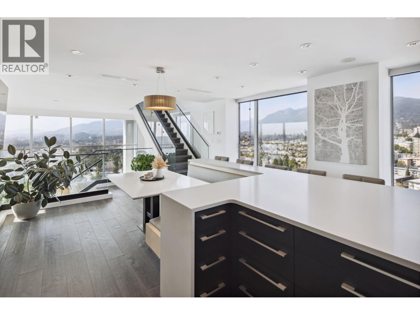 2901 120 W 2nd Street, North Vancouver, British Columbia  V7M 1C3 - Photo 11 - R3109275