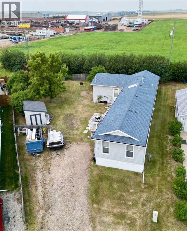 406 Picci Court, Linden, Alberta  T0M 1J0 - Photo 1 - A2336284
