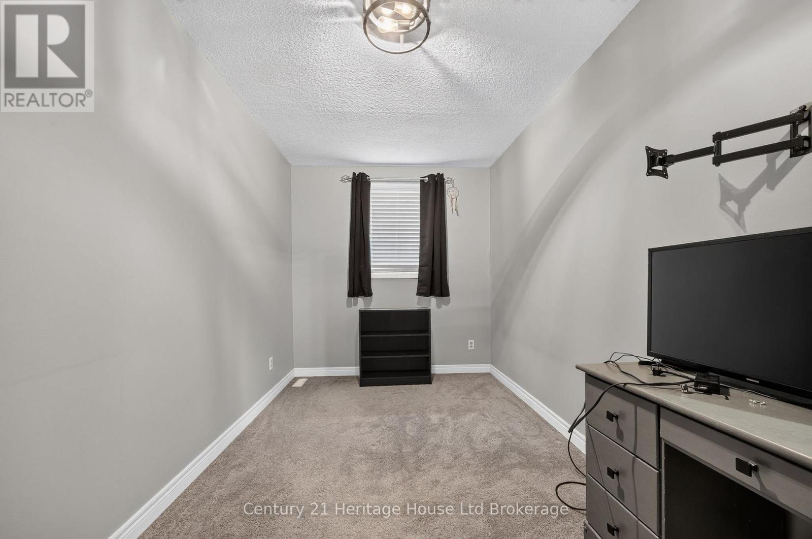 33 - 1115 Nellis Street, Woodstock, Ontario N4T 1P6 - Photo 17 - X13664410