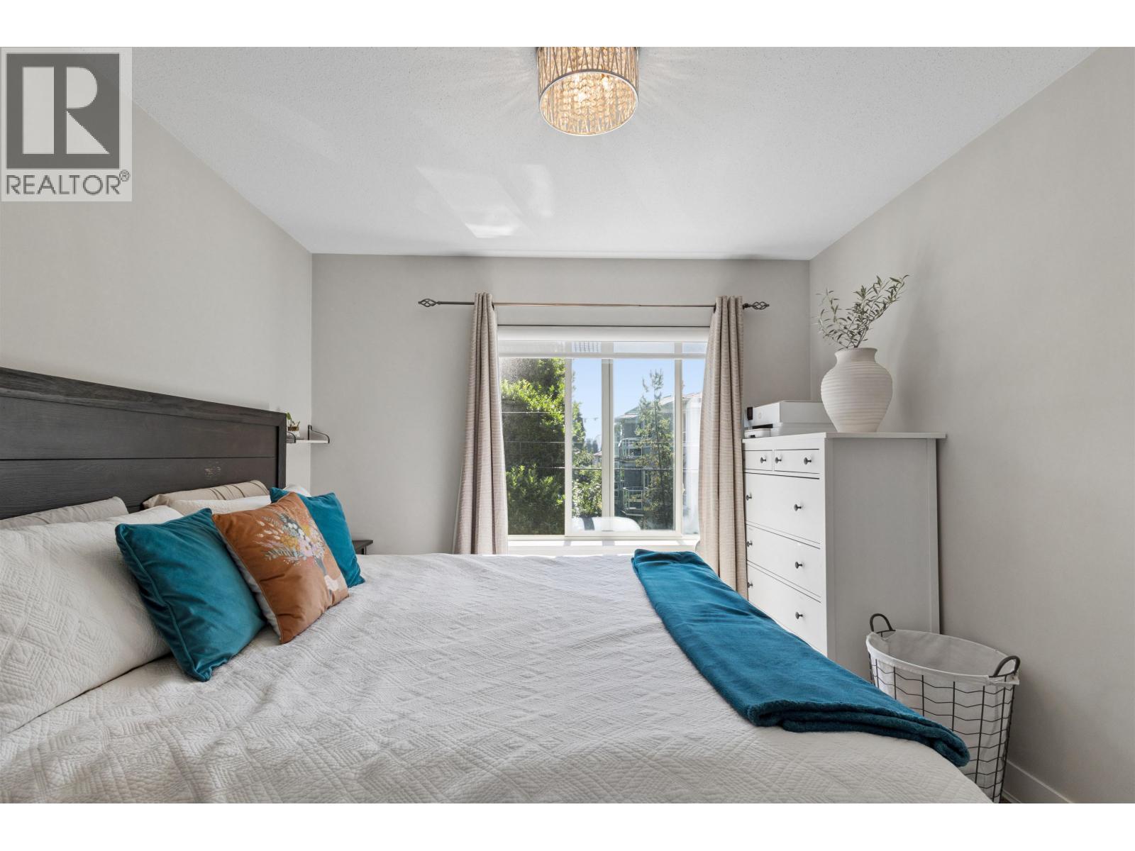 206 1273 Marine Drive, North Vancouver, British Columbia  V7P 1T3 - Photo 11 - R3154847