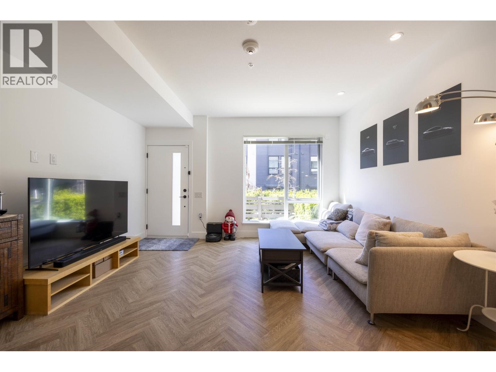 10 9278 Slopes Mews, Burnaby, British Columbia  V5A 0G1 - Photo 3 - R3154879
