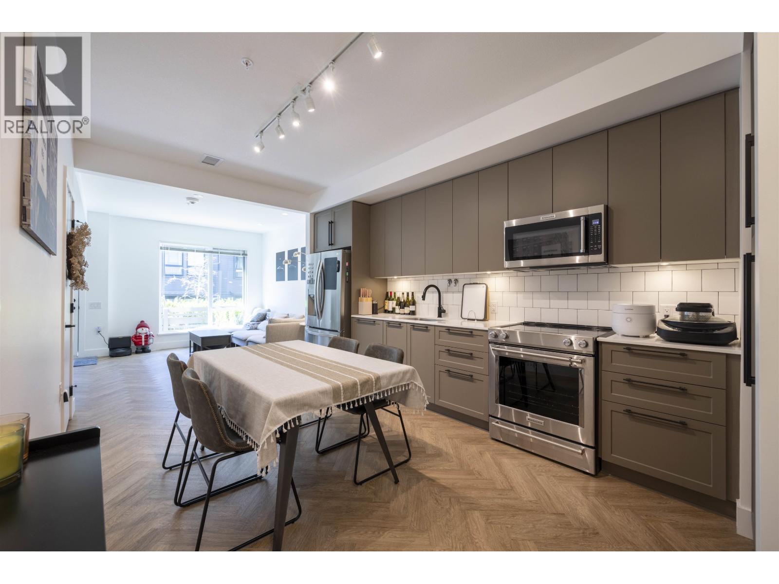 10 9278 Slopes Mews, Burnaby, British Columbia  V5A 0G1 - Photo 6 - R3154879