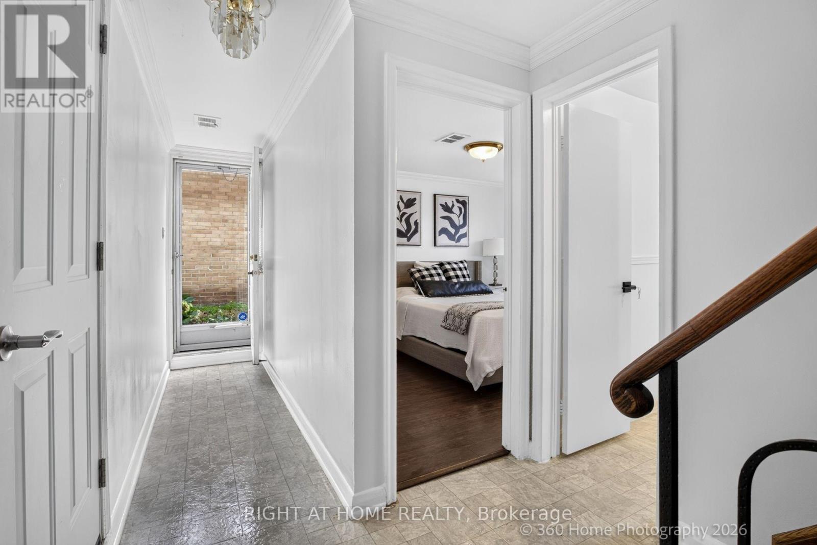 100 Perivale Crescent, Toronto, Ontario M1J 2C3 - Photo 27 - E13664308