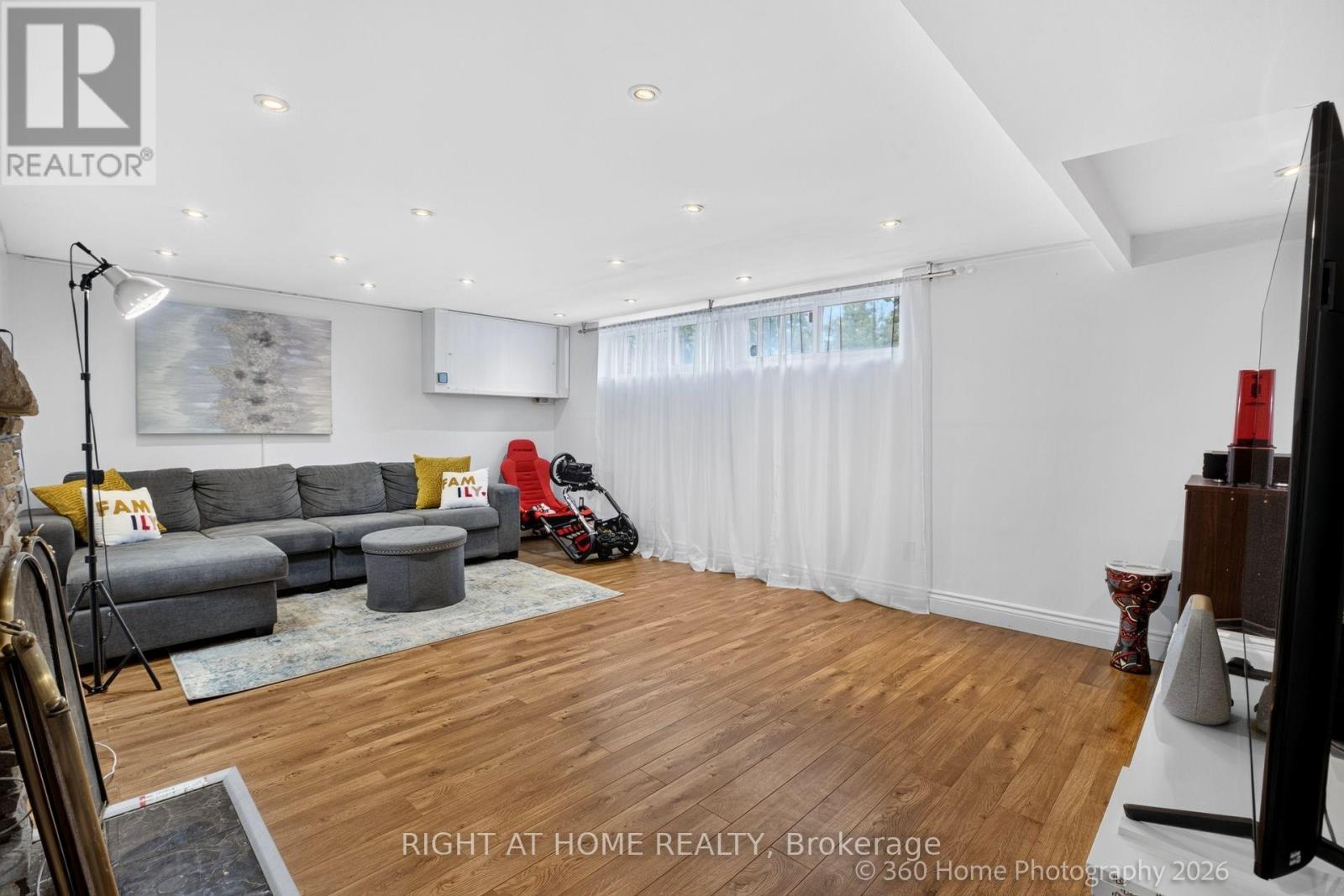 100 Perivale Crescent, Toronto, Ontario M1J 2C3 - Photo 31 - E13664308