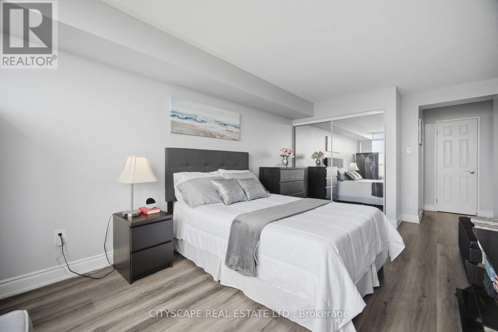 1105 - 700 Constellation Drive, Mississauga, Ontario  L5R 3G8 - Photo 12 - W13663422
