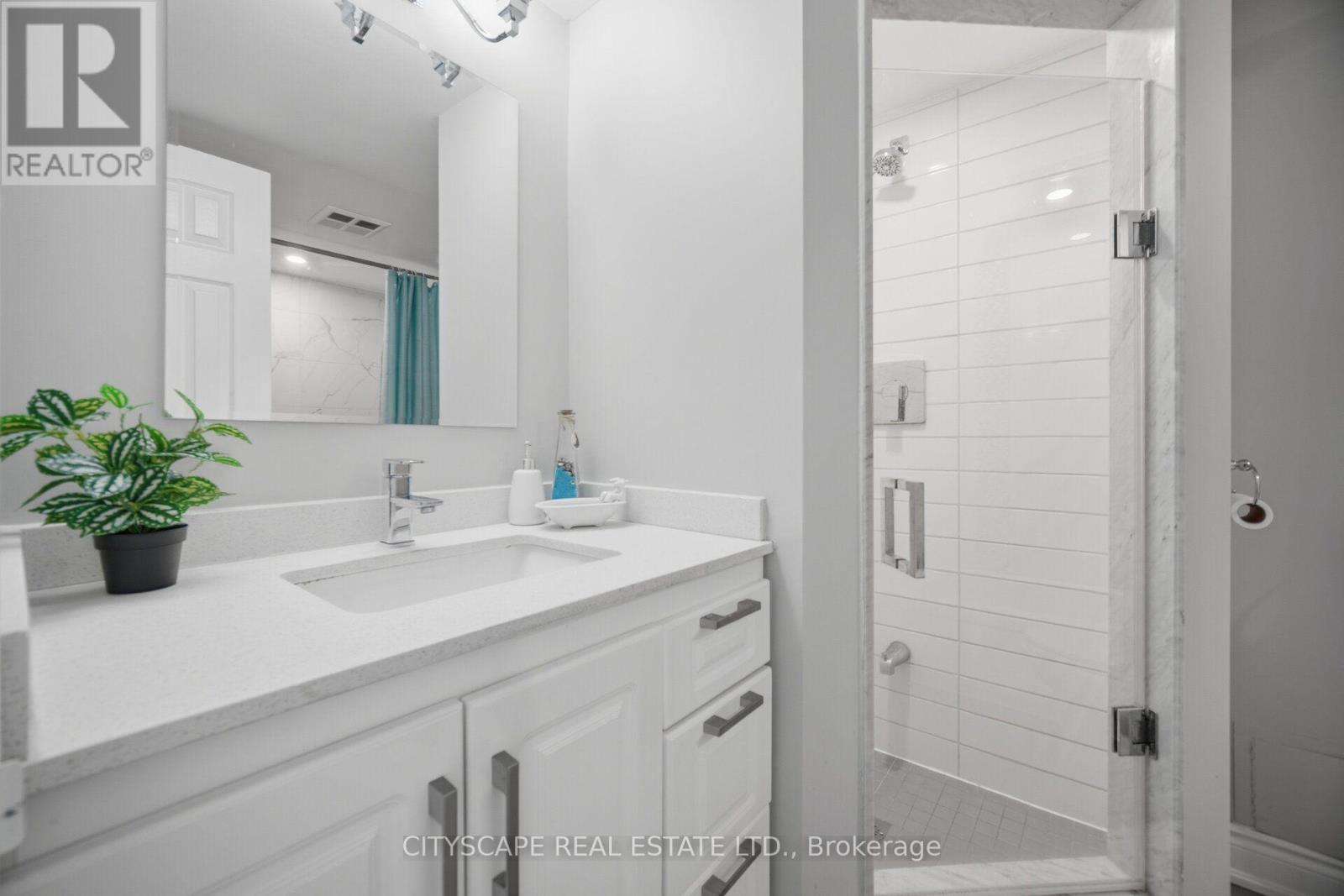 1105 - 700 Constellation Drive, Mississauga, Ontario  L5R 3G8 - Photo 13 - W13663422