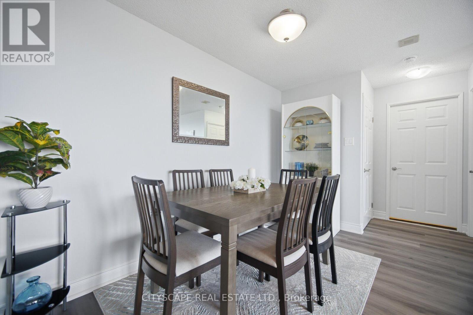 1105 - 700 Constellation Drive, Mississauga, Ontario  L5R 3G8 - Photo 9 - W13663422