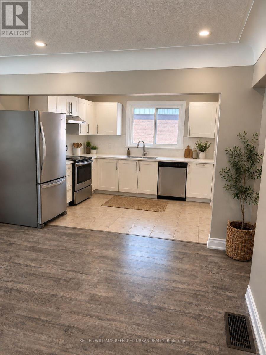 313 East 33rd Street, Hamilton, Ontario L8V 3T9 - Photo 6 - X13657912