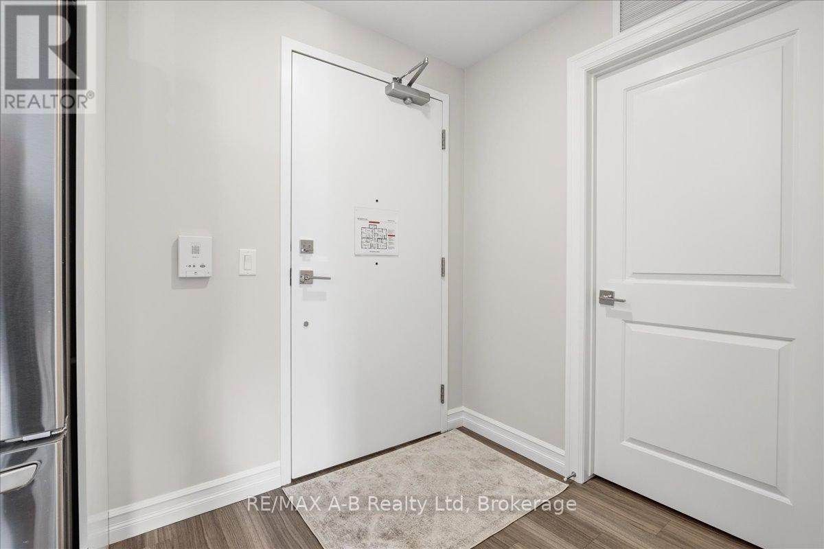 204 - 100 GORDON STREET