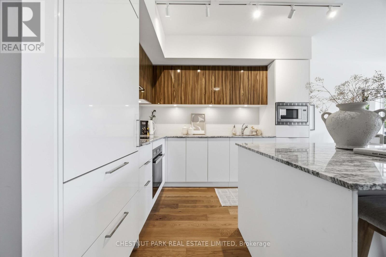 Th104 - 20 O'neill Road, Toronto, Ontario M3C 0R2 - Photo 21 - C13664404