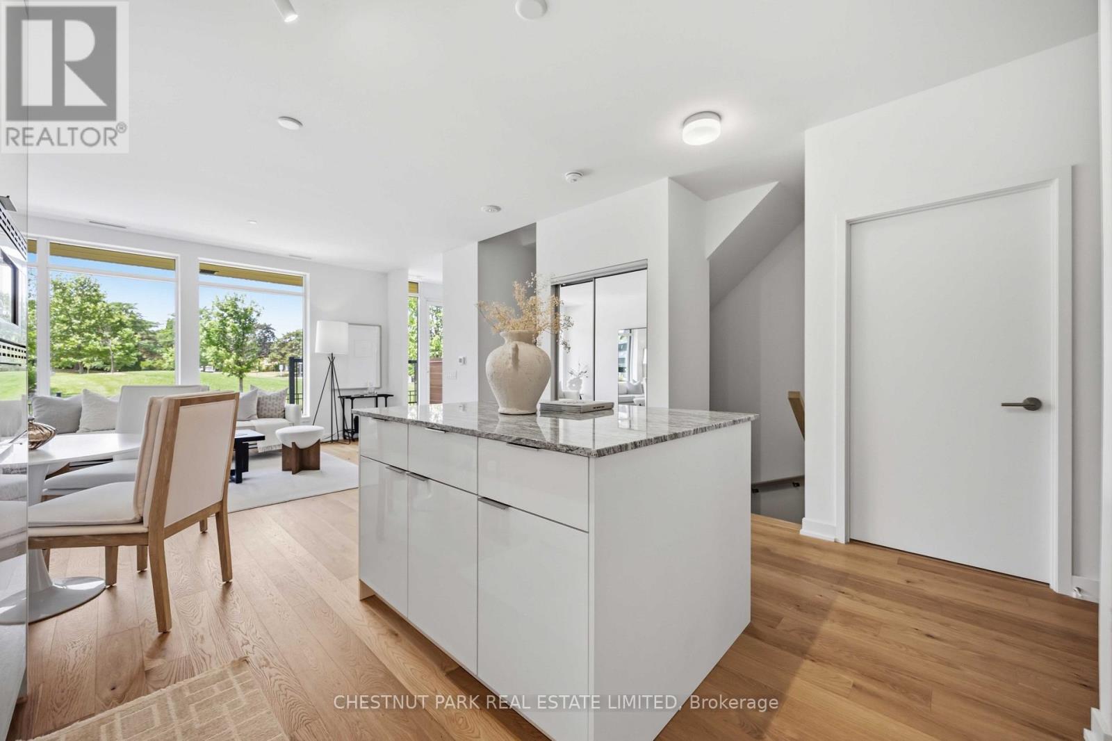 Th104 - 20 O'neill Road, Toronto, Ontario M3C 0R2 - Photo 22 - C13664404