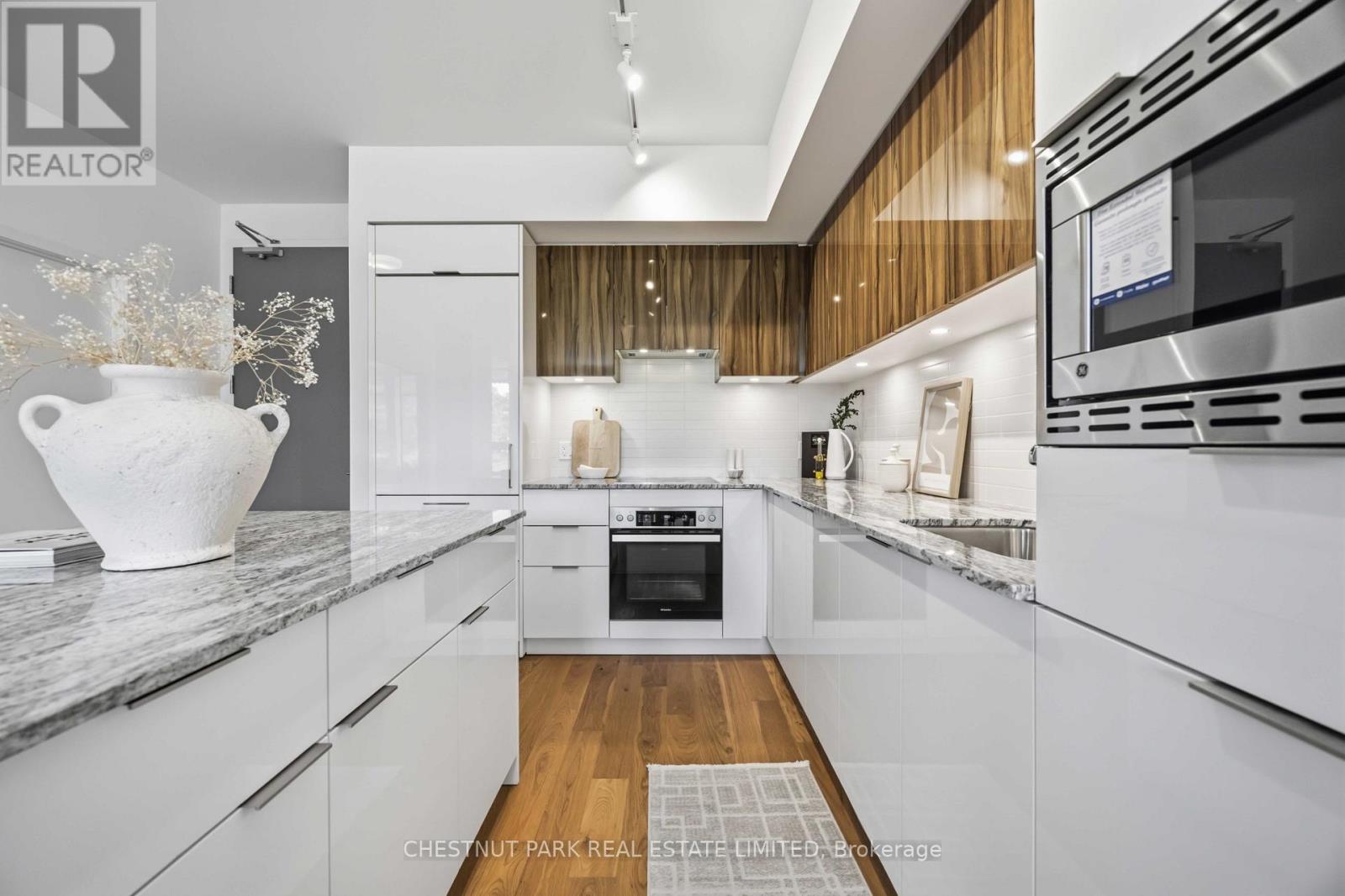 Th104 - 20 O'neill Road, Toronto, Ontario M3C 0R2 - Photo 24 - C13664404