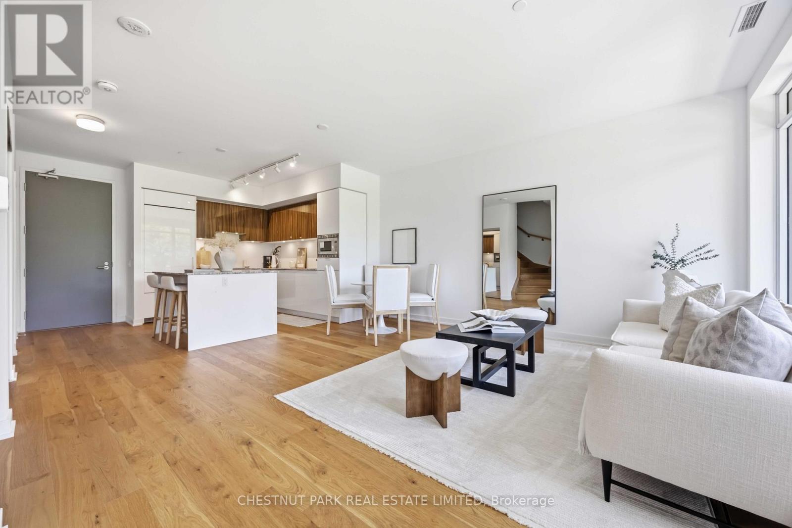 Th104 - 20 O'neill Road, Toronto, Ontario M3C 0R2 - Photo 6 - C13664404