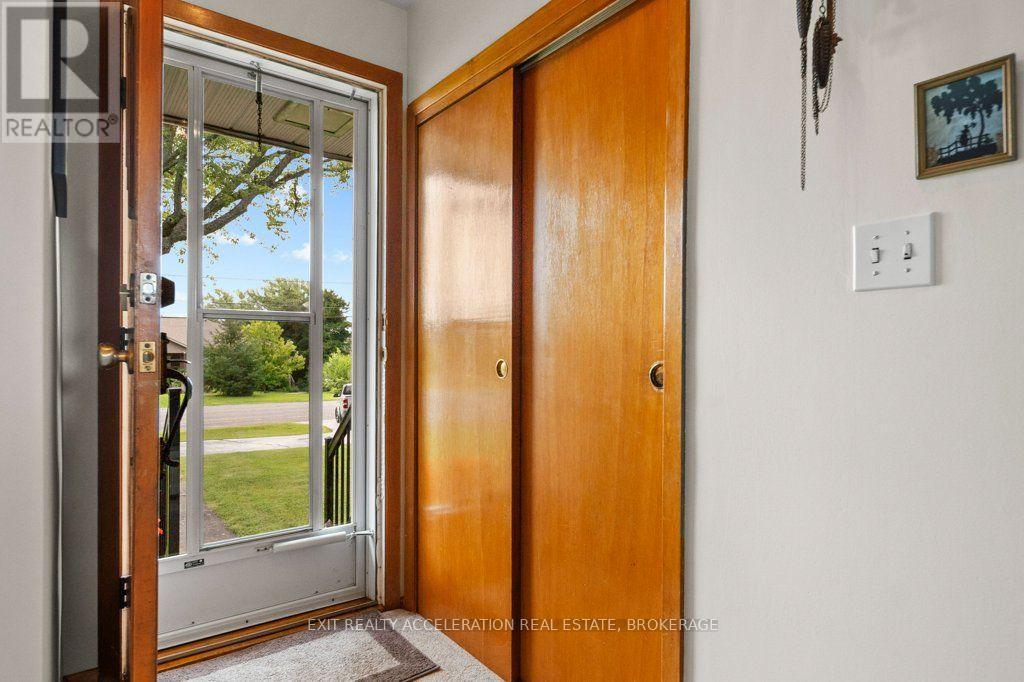 409 Dundas Street W, Greater Napanee, Ontario K7R 2B8 - Photo 4 - X13664390