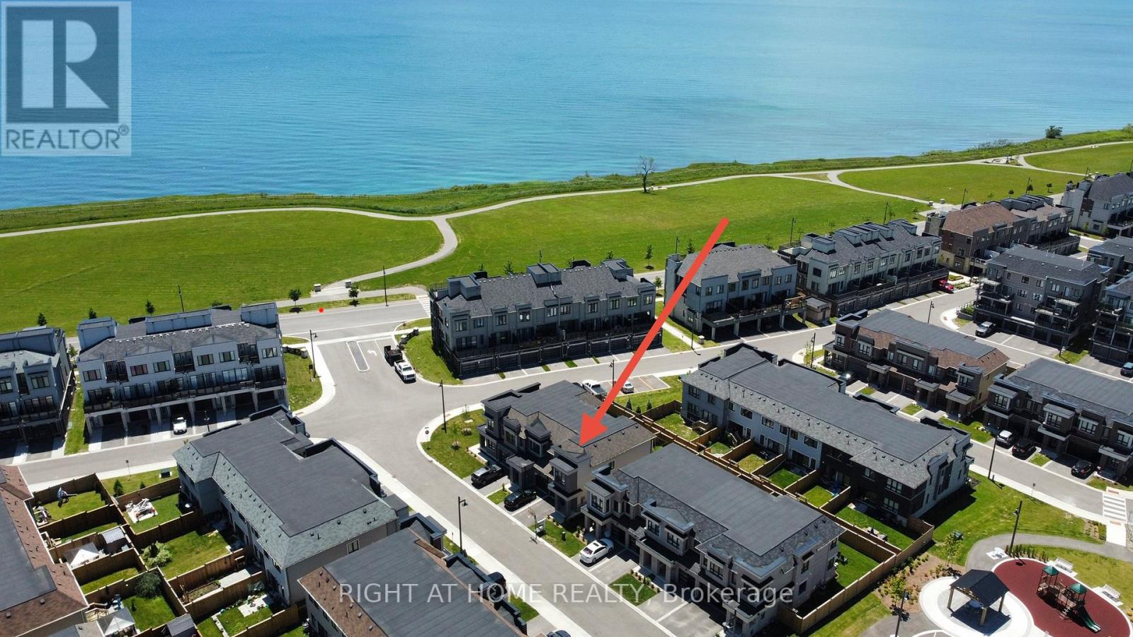 30 Caspian Square, Clarington, Ontario L1C 7G3 - Photo 1 - E13664352