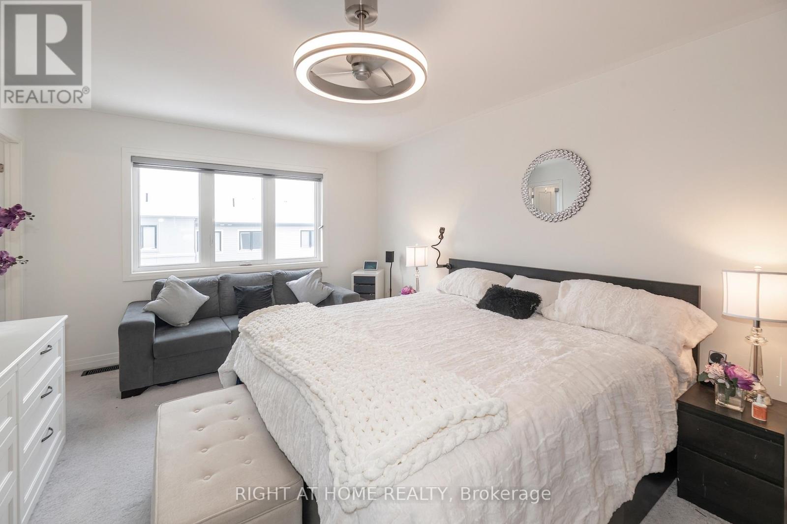 30 Caspian Square, Clarington, Ontario L1C 7G3 - Photo 17 - E13664352
