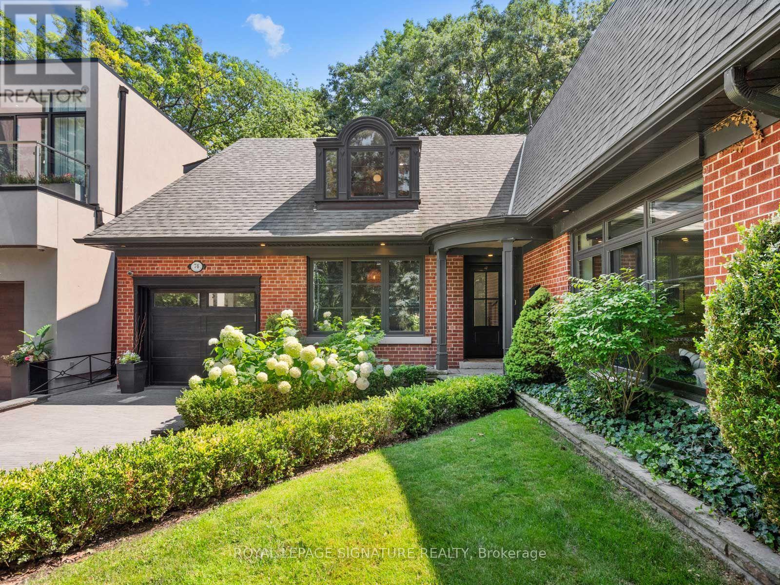 74 Fallingbrook Drive, Toronto, Ontario  M1N 1B6 - Photo 4 - E13664398
