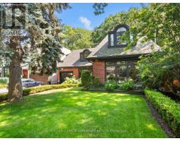 74 FALLINGBROOK DRIVE, Toronto, Ontario