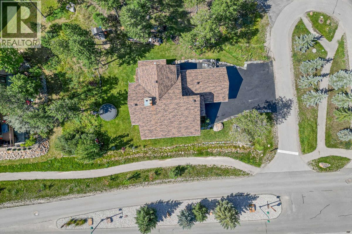 2576 Sandstone Green, Invermere, British Columbia  V0A 1K6 - Photo 38 - 10383530
