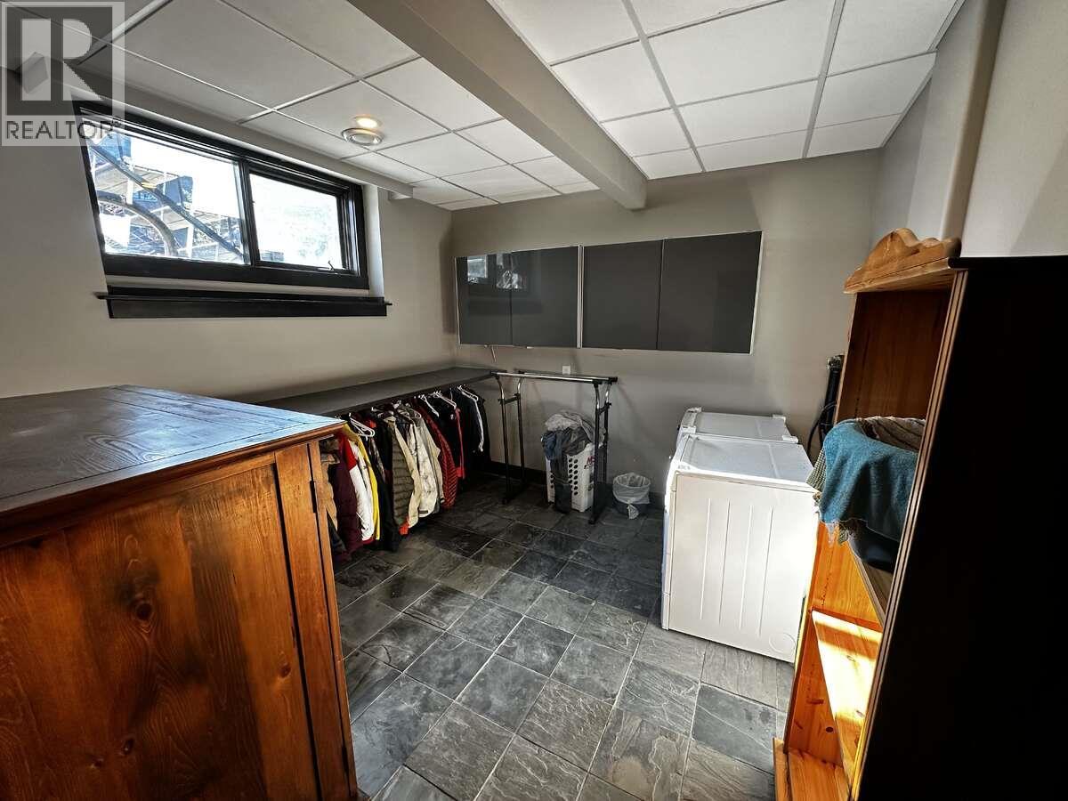 2576 Sandstone Green, Invermere, British Columbia  V0A 1K6 - Photo 29 - 10383530