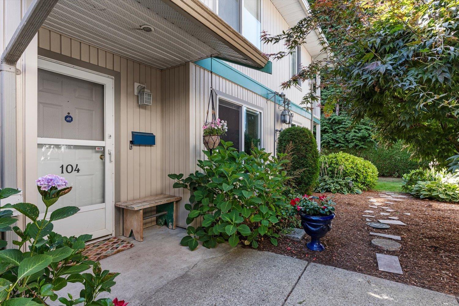 104 9855 Quarry Road, Chilliwack Proper East, Chilliwack, British Columbia  V2P 3M3 - Photo 3 - R3153903