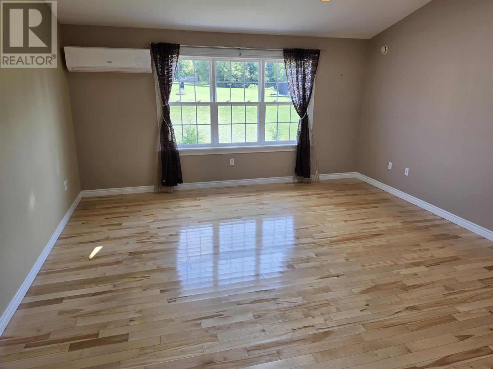 14 Meadow Lane, Charlottetown, Prince Edward Island  C1E 2H7 - Photo 5 - 202620257