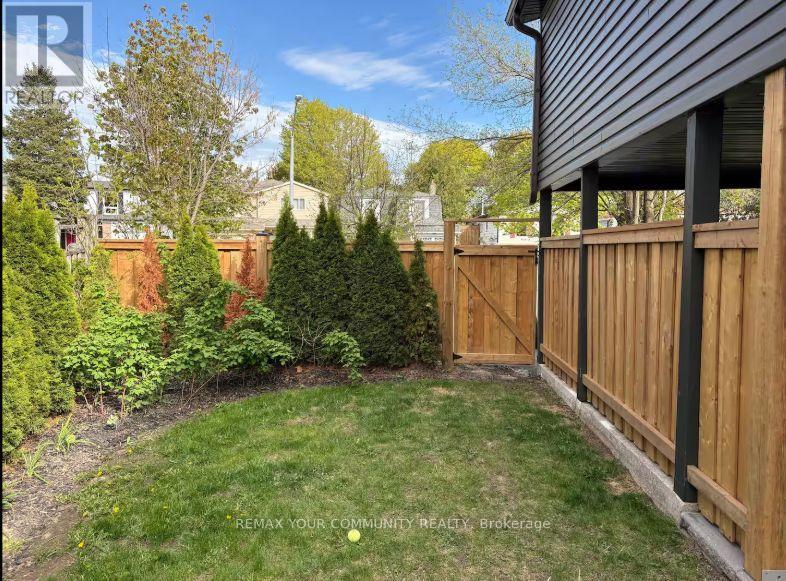 94 Springhead Gardens, Richmond Hill, Ontario L4C 5C4 - Photo 23 - N13664364