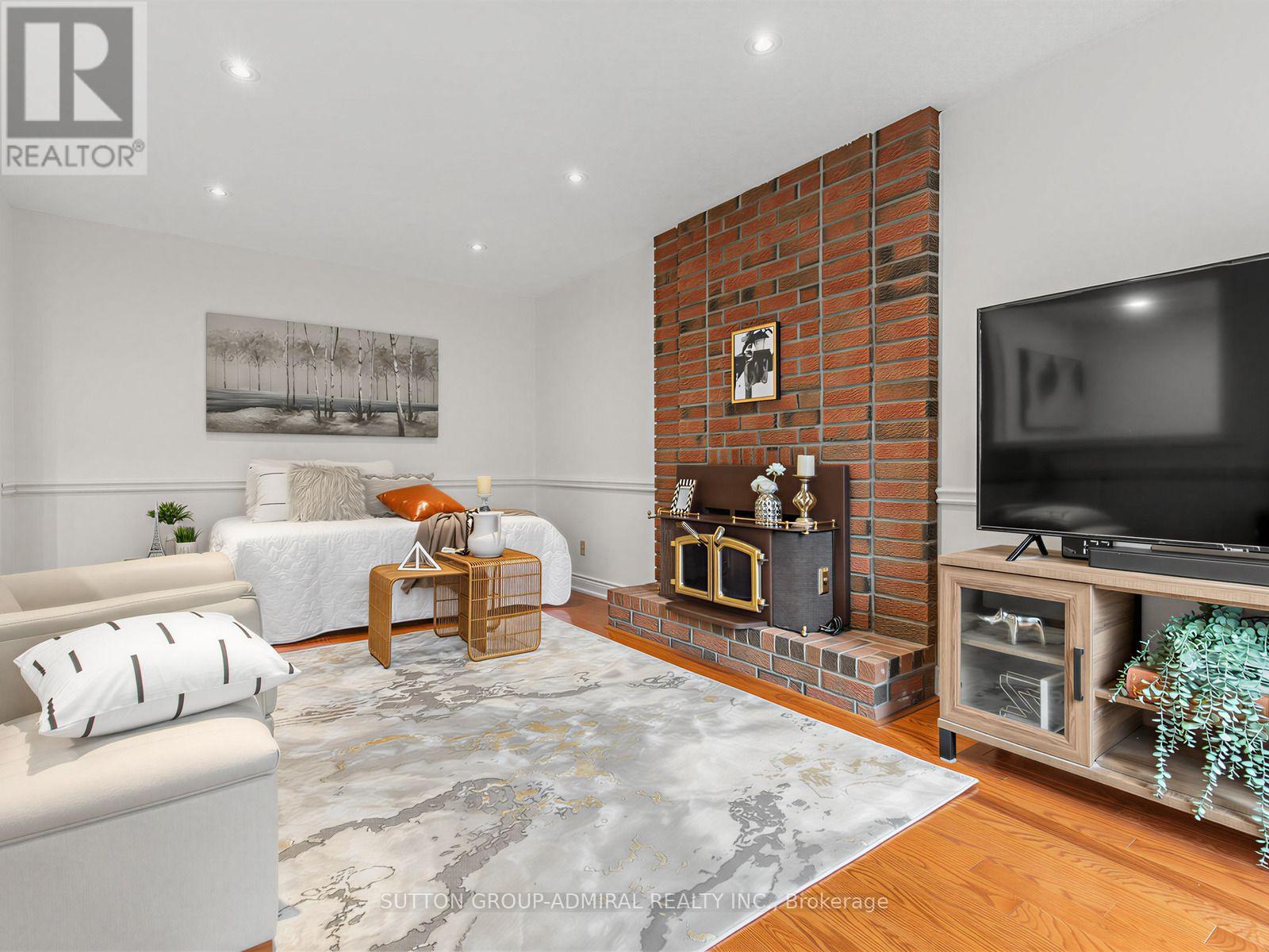 10 Torino Place, Vaughan, Ontario  L4K 2L4 - Photo 18 - N13664388