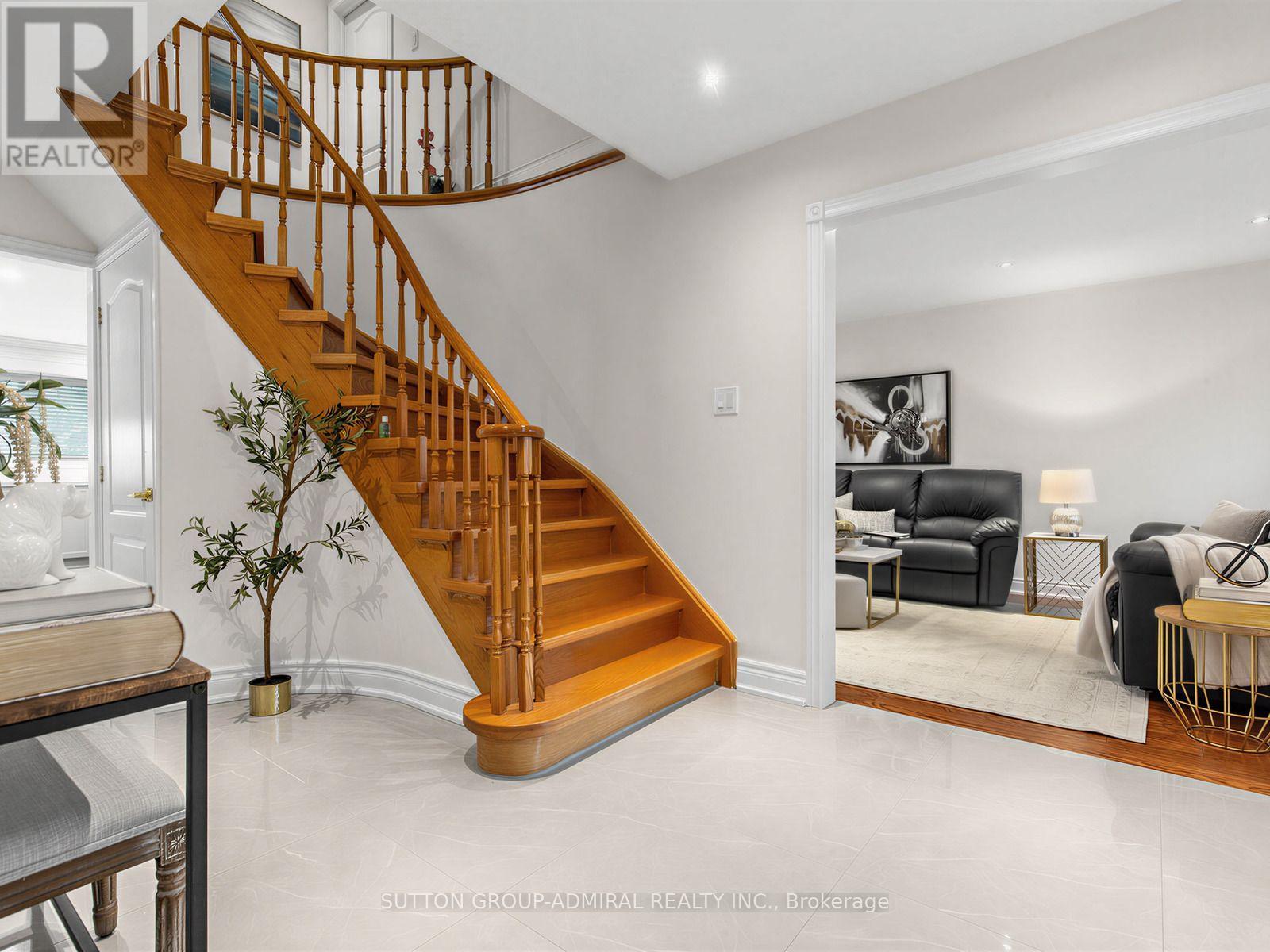 10 Torino Place, Vaughan, Ontario  L4K 2L4 - Photo 20 - N13664388