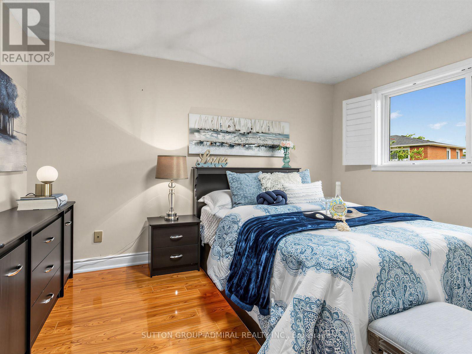 10 Torino Place, Vaughan, Ontario  L4K 2L4 - Photo 28 - N13664388