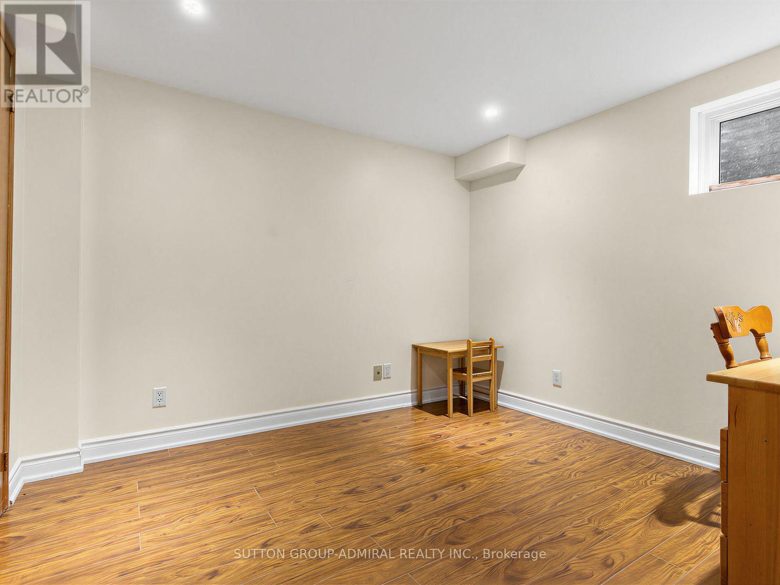 10 Torino Place, Vaughan, Ontario  L4K 2L4 - Photo 34 - N13664388