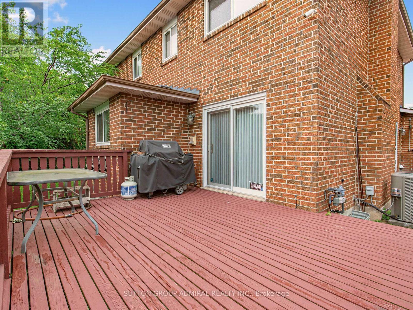 10 Torino Place, Vaughan, Ontario  L4K 2L4 - Photo 39 - N13664388
