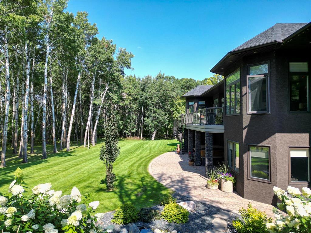 25 Howard Street, Carberry, Manitoba  R0K 0H0 - Photo 2 - 202620183