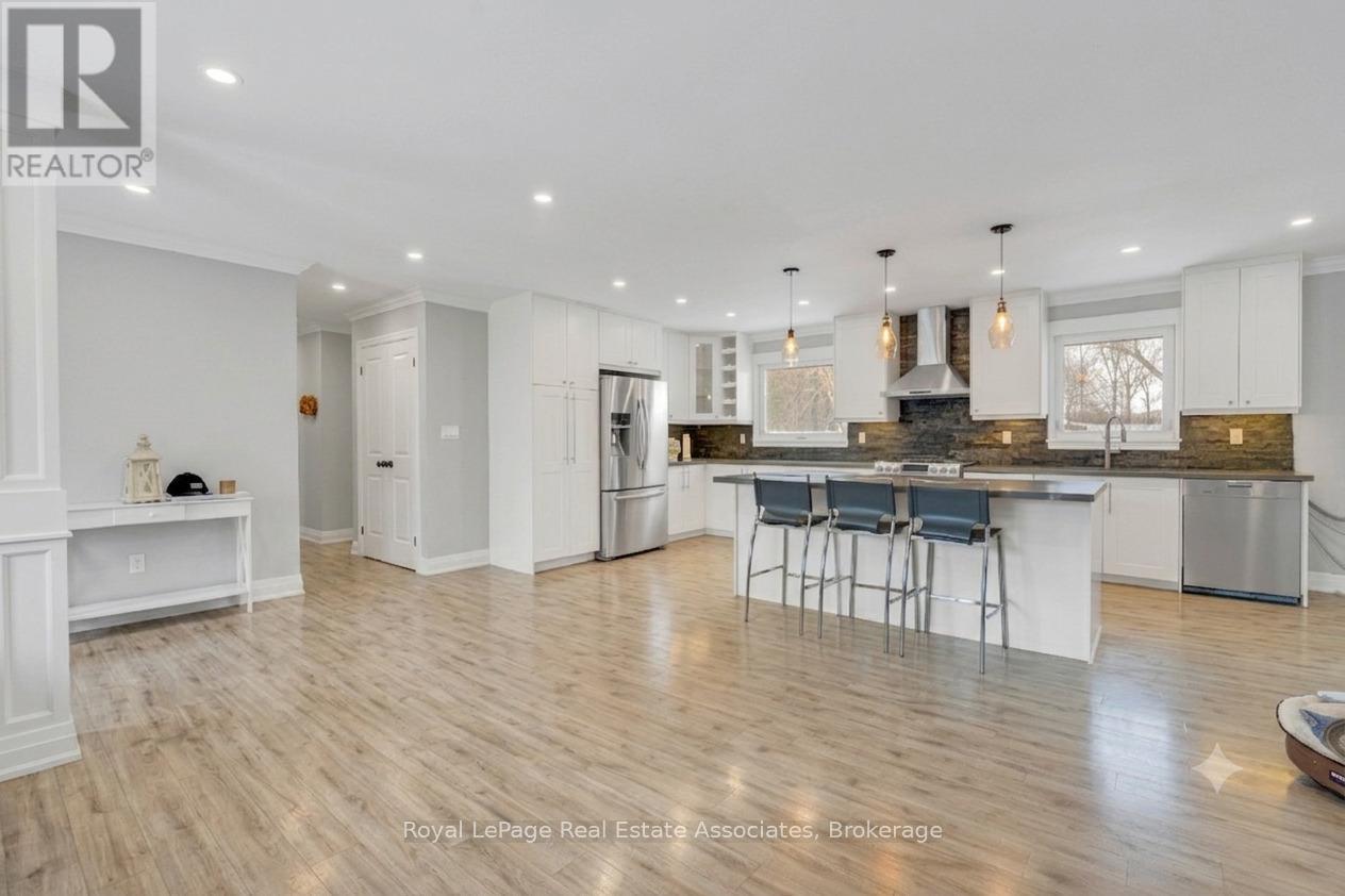 44 Mcclellan Road, Caledon, Ontario  L7K 0C8 - Photo 8 - W13664368