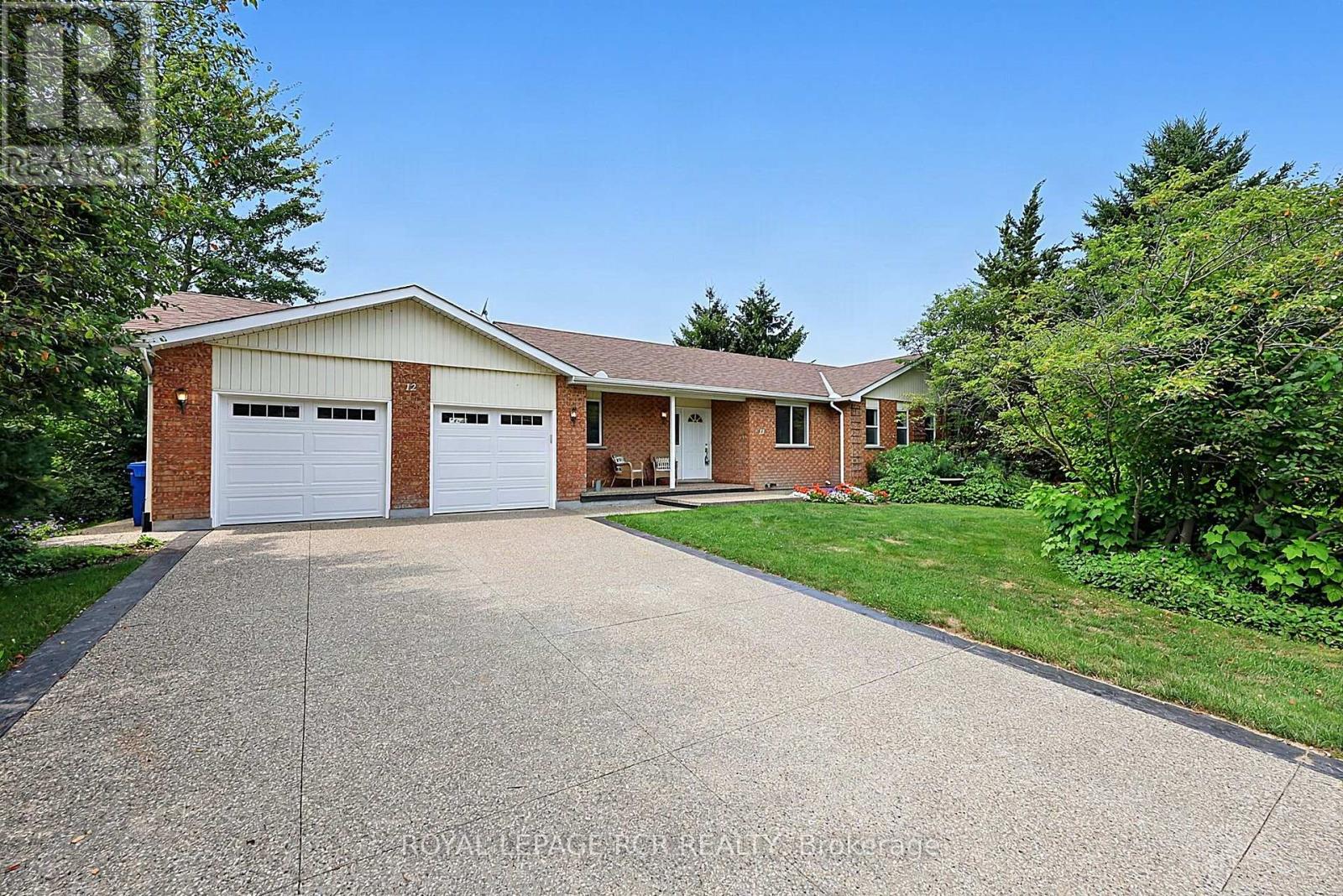 12 Peter Street, Amaranth, Ontario L9W 5Z1 - Photo 2 - X13664354