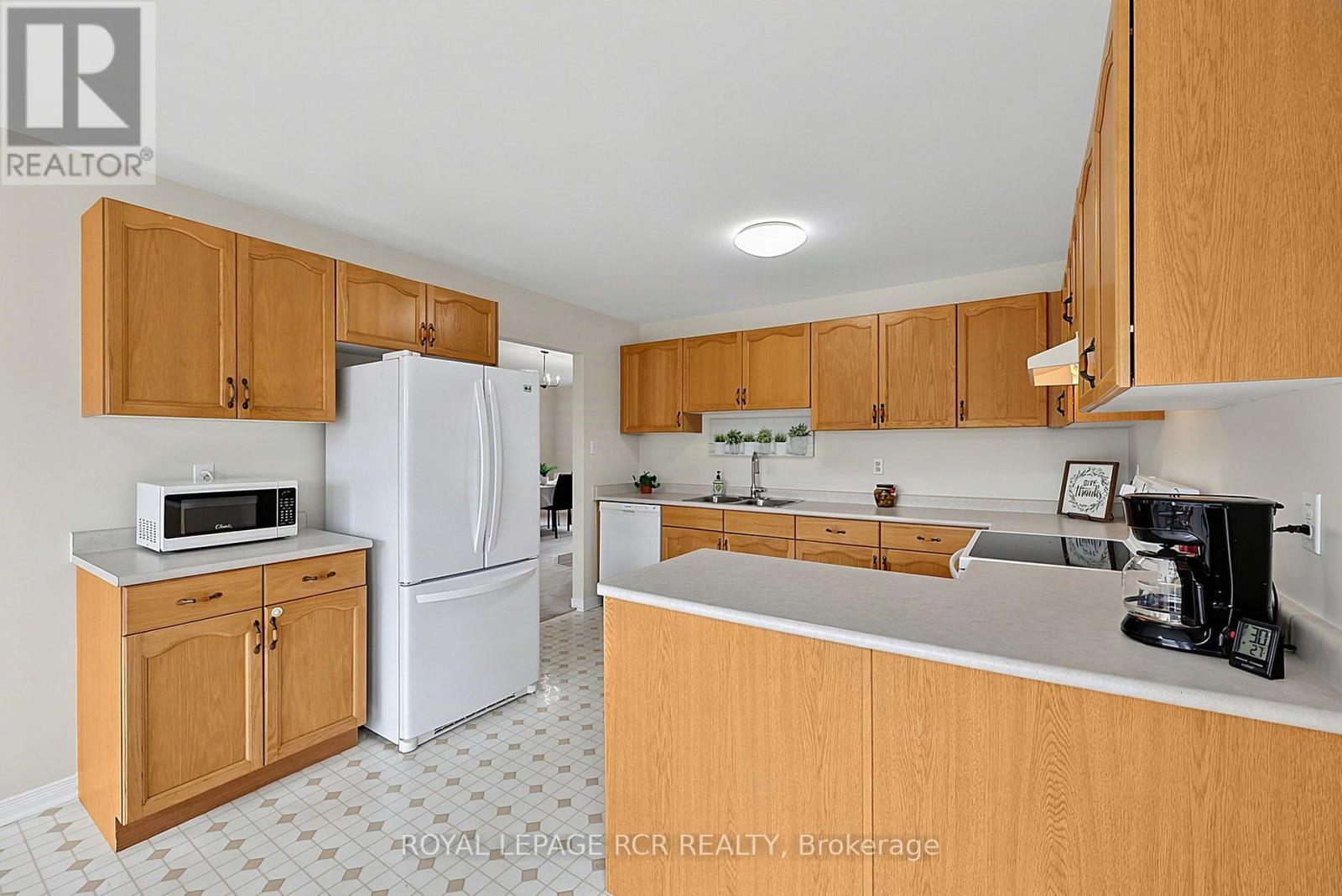 12 Peter Street, Amaranth, Ontario L9W 5Z1 - Photo 6 - X13664354