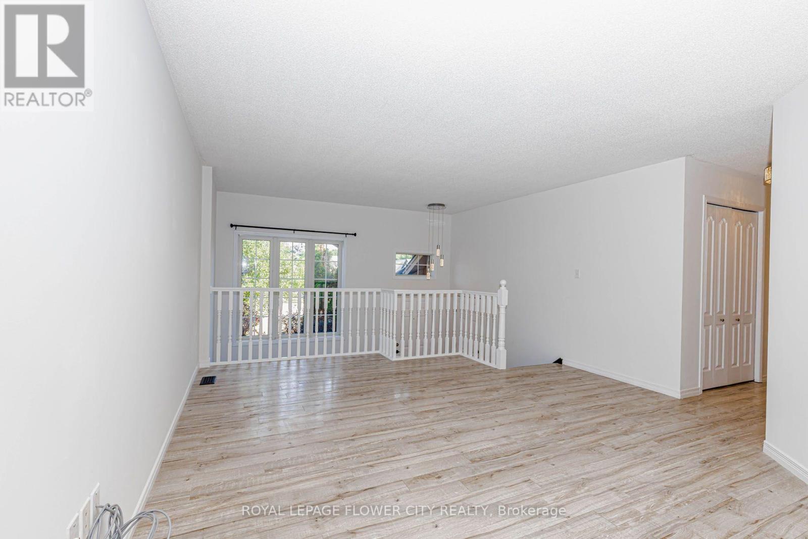 47 Queensway Drive, Strathroy-Caradoc, Ontario  N7G 4M2 - Photo 12 - X13664400