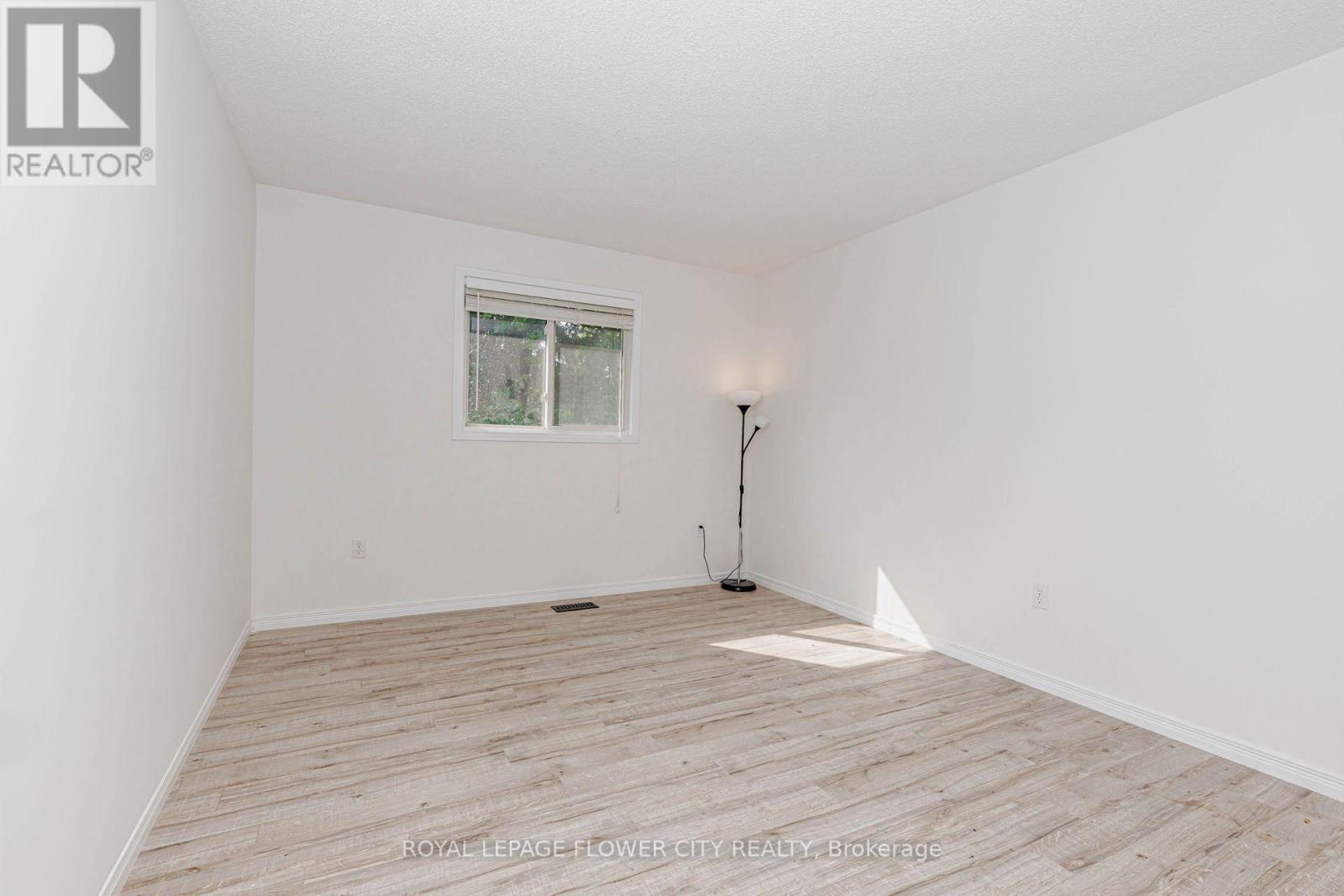 47 Queensway Drive, Strathroy-Caradoc, Ontario  N7G 4M2 - Photo 23 - X13664400