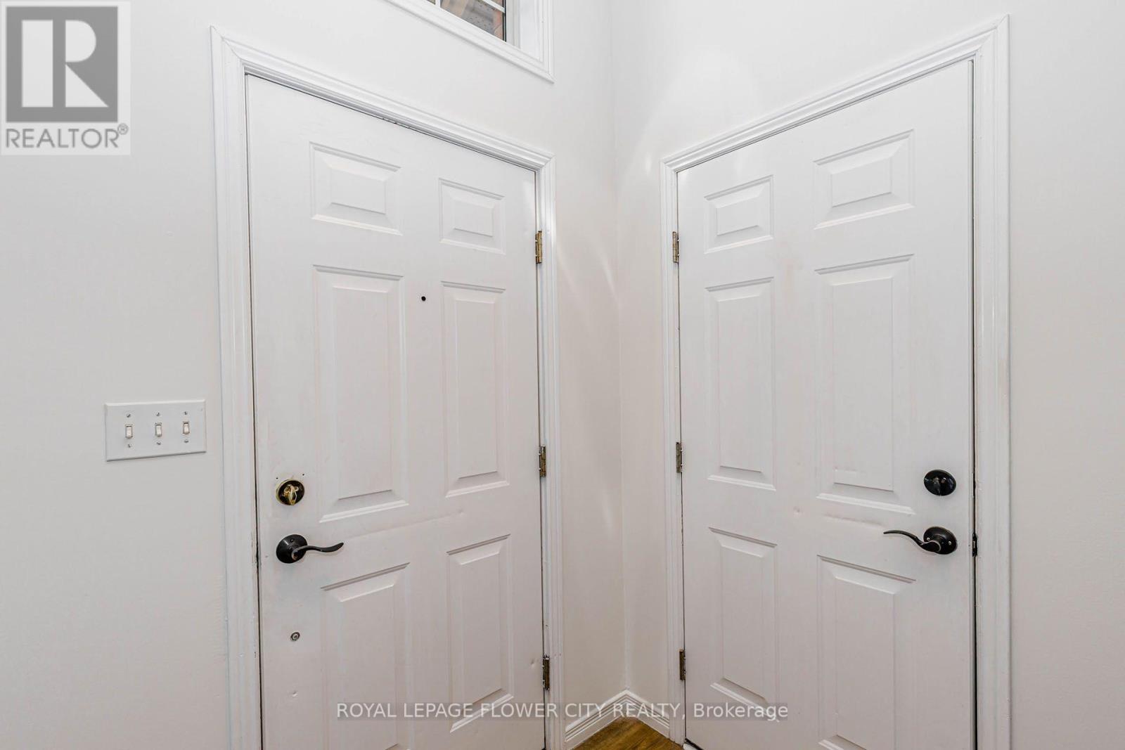 47 Queensway Drive, Strathroy-Caradoc, Ontario  N7G 4M2 - Photo 5 - X13664400
