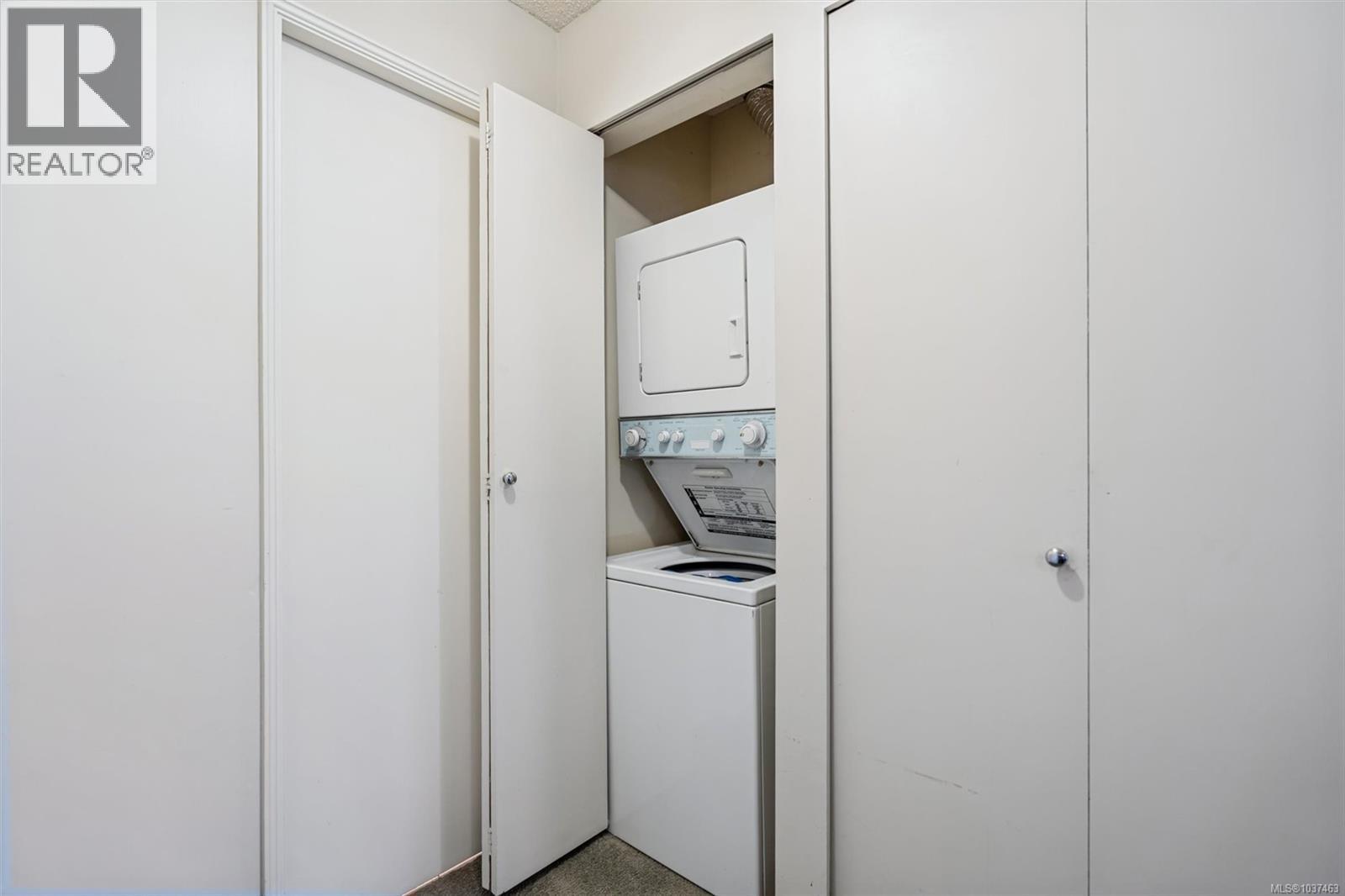 402 2605 Windsor Rd, Oak Bay, British Columbia  V8S 5H9 - Photo 20 - 1037463