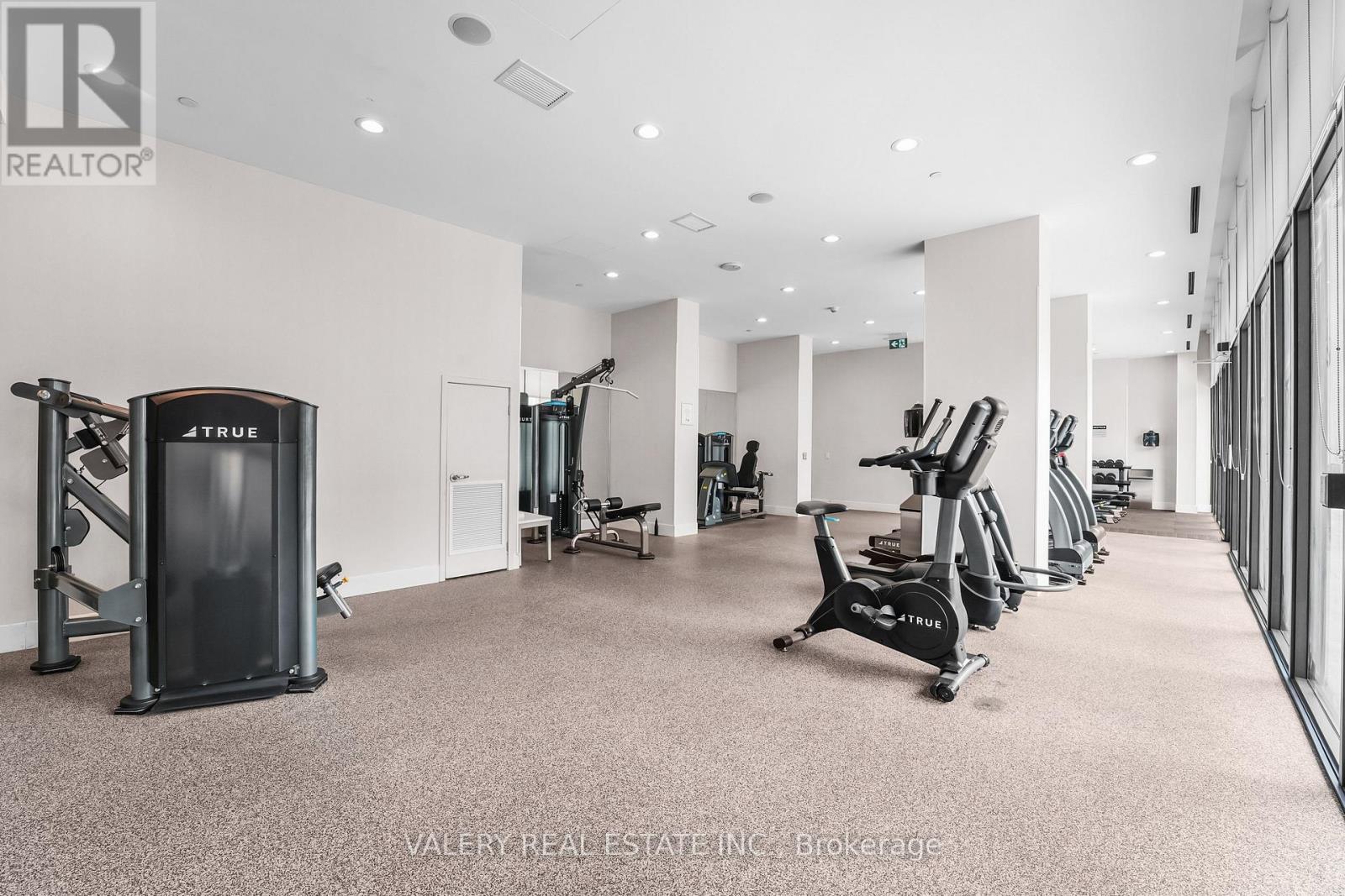 716 - 20 Monte Kwinter Court, Toronto, Ontario   - Photo 22 - C13662700