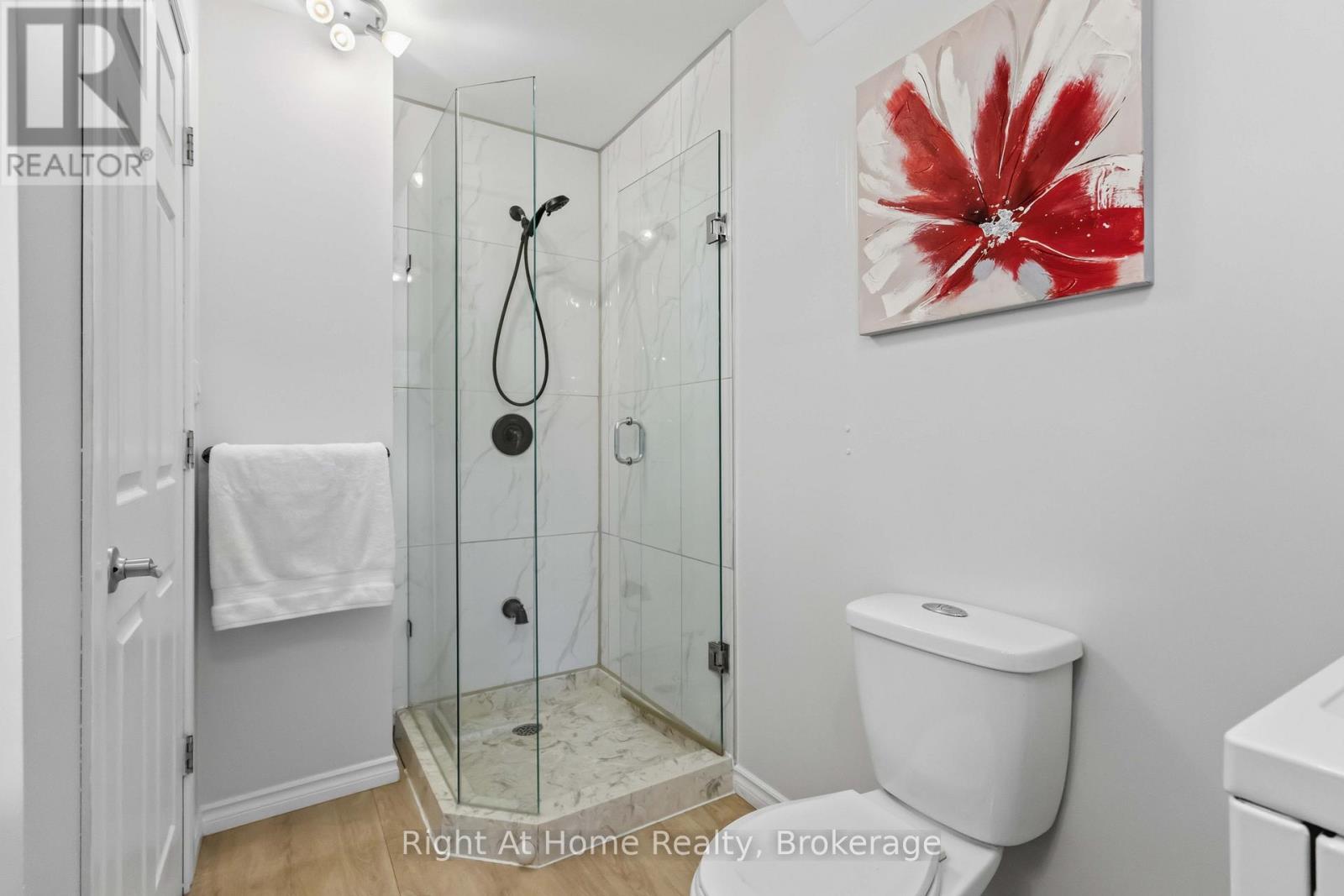 127 Montrave Avenue, Oshawa, Ontario  L1J 4R6 - Photo 20 - E13664430