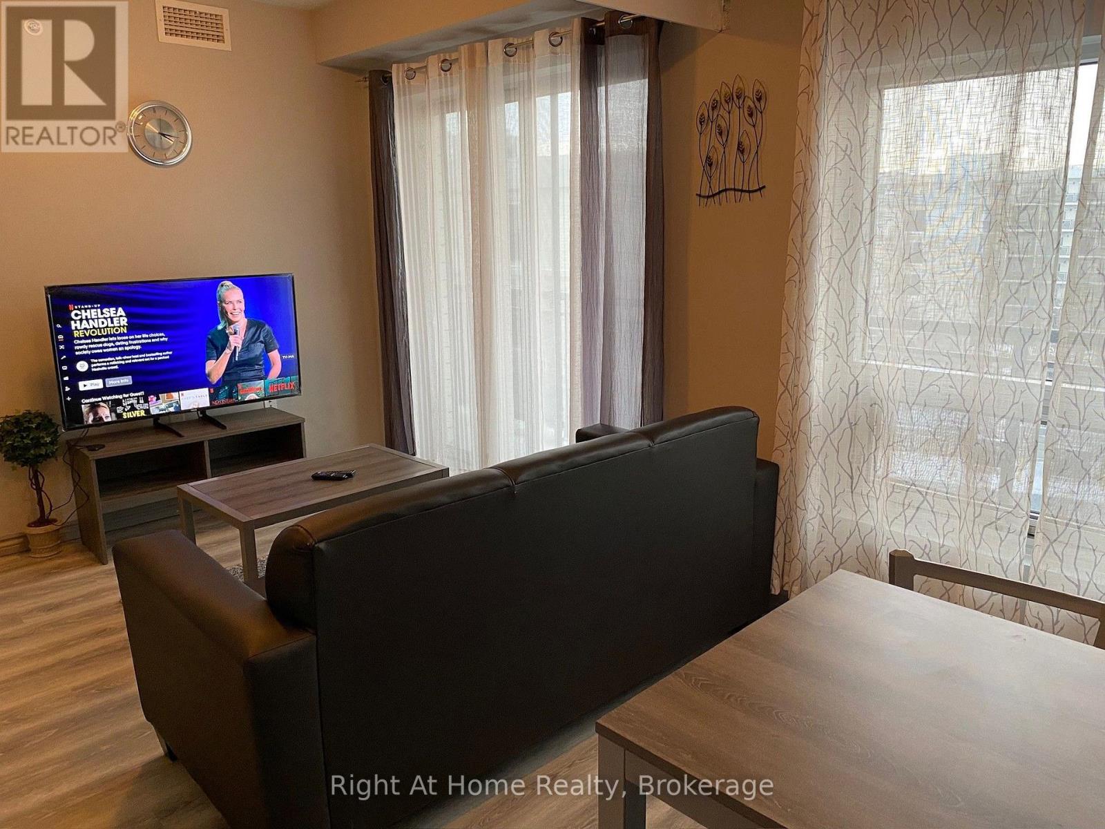 B311 - 275 Larch Street, Waterloo, Ontario  N2L 0J2 - Photo 14 - X13521502