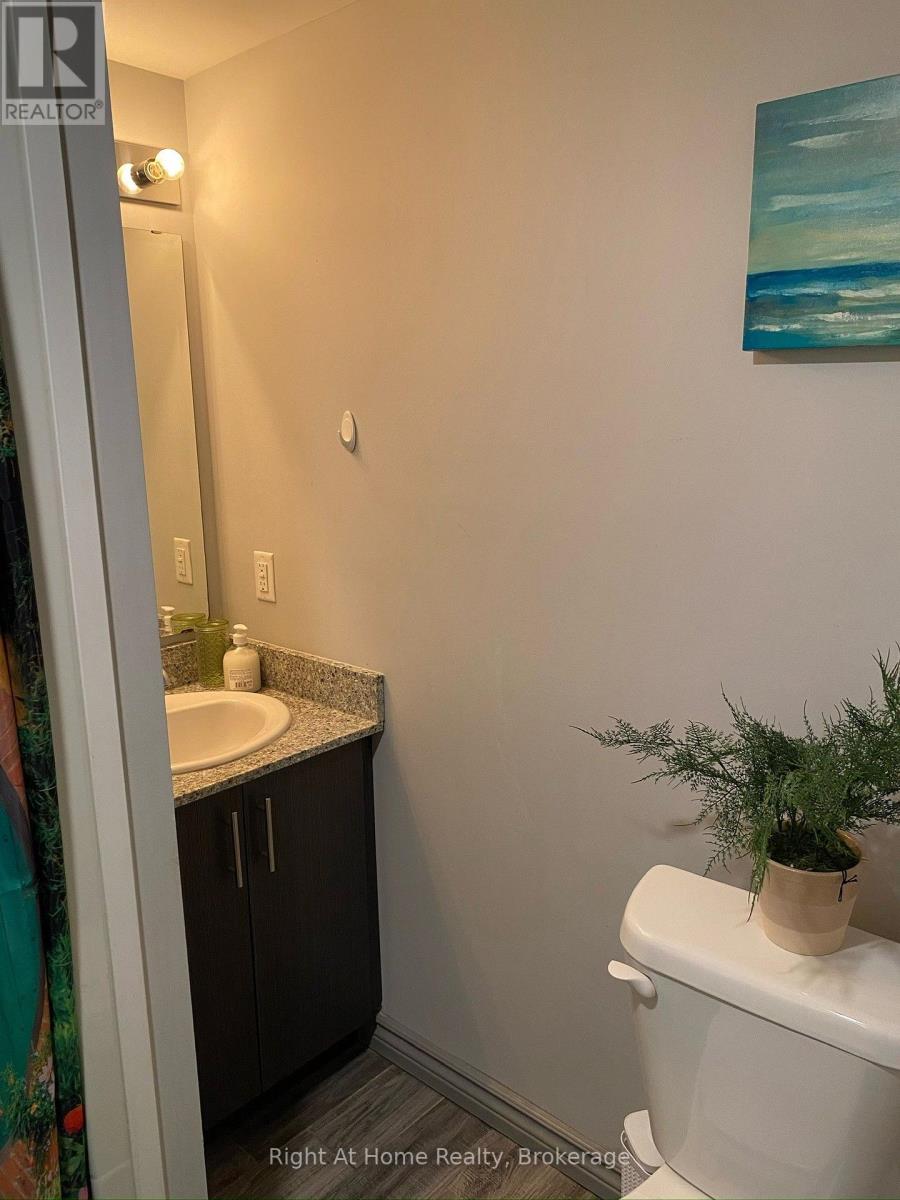 B311 - 275 Larch Street, Waterloo, Ontario  N2L 0J2 - Photo 35 - X13521502