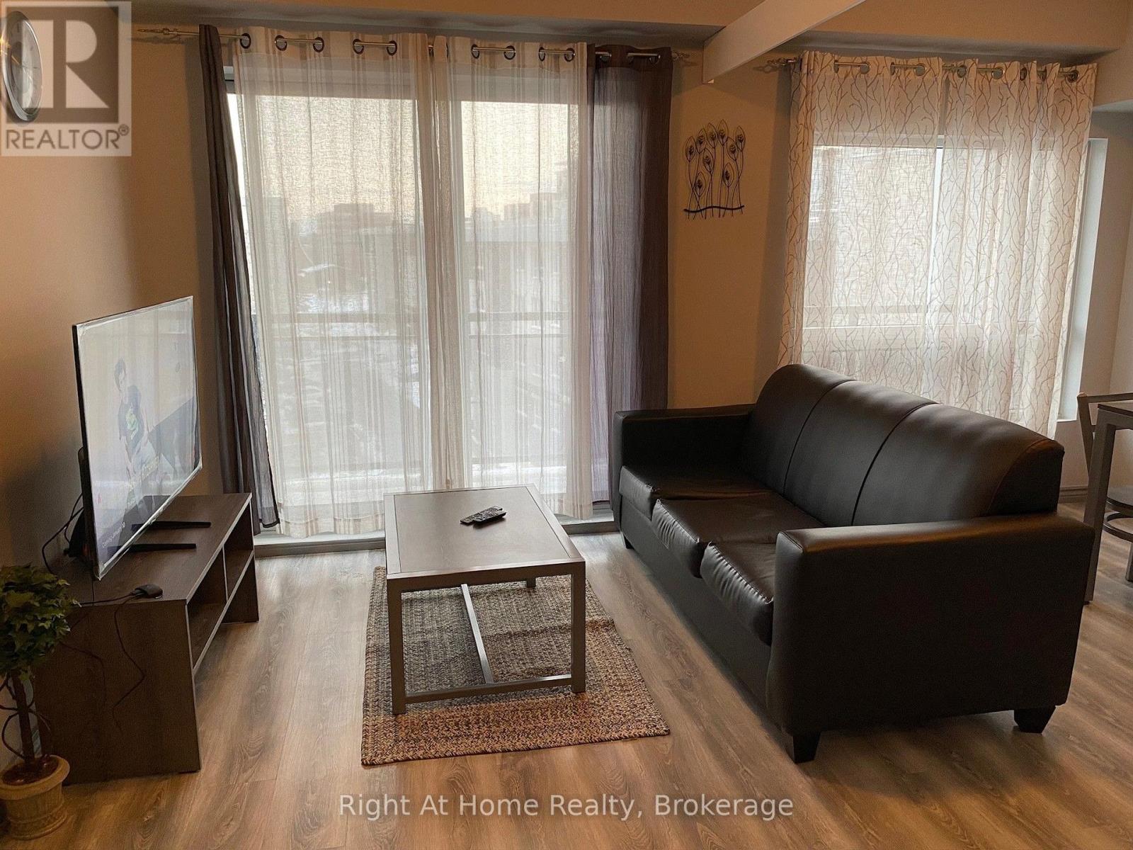 B311 - 275 Larch Street, Waterloo, Ontario  N2L 0J2 - Photo 38 - X13521502